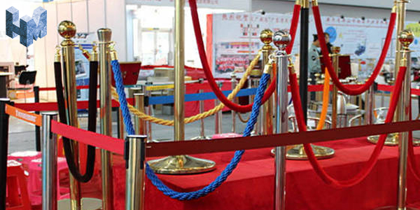 Köteles kordonoszlop